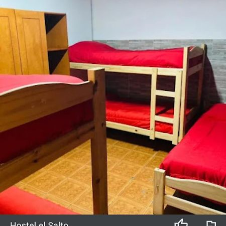 Hostel El Salto El Chalten Εξωτερικό φωτογραφία